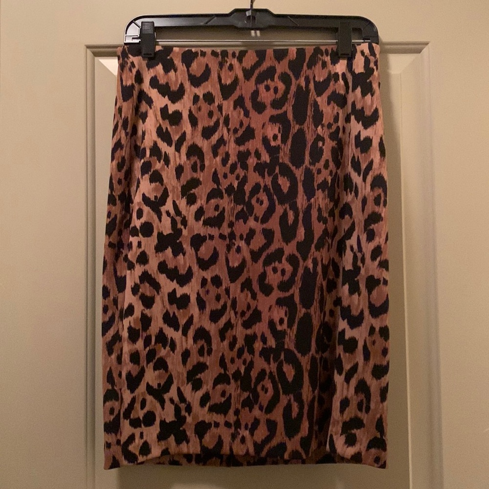 Black and White Cheetah Print Skirt